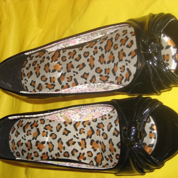 Black American Eagle heels - Picture 4 of 8